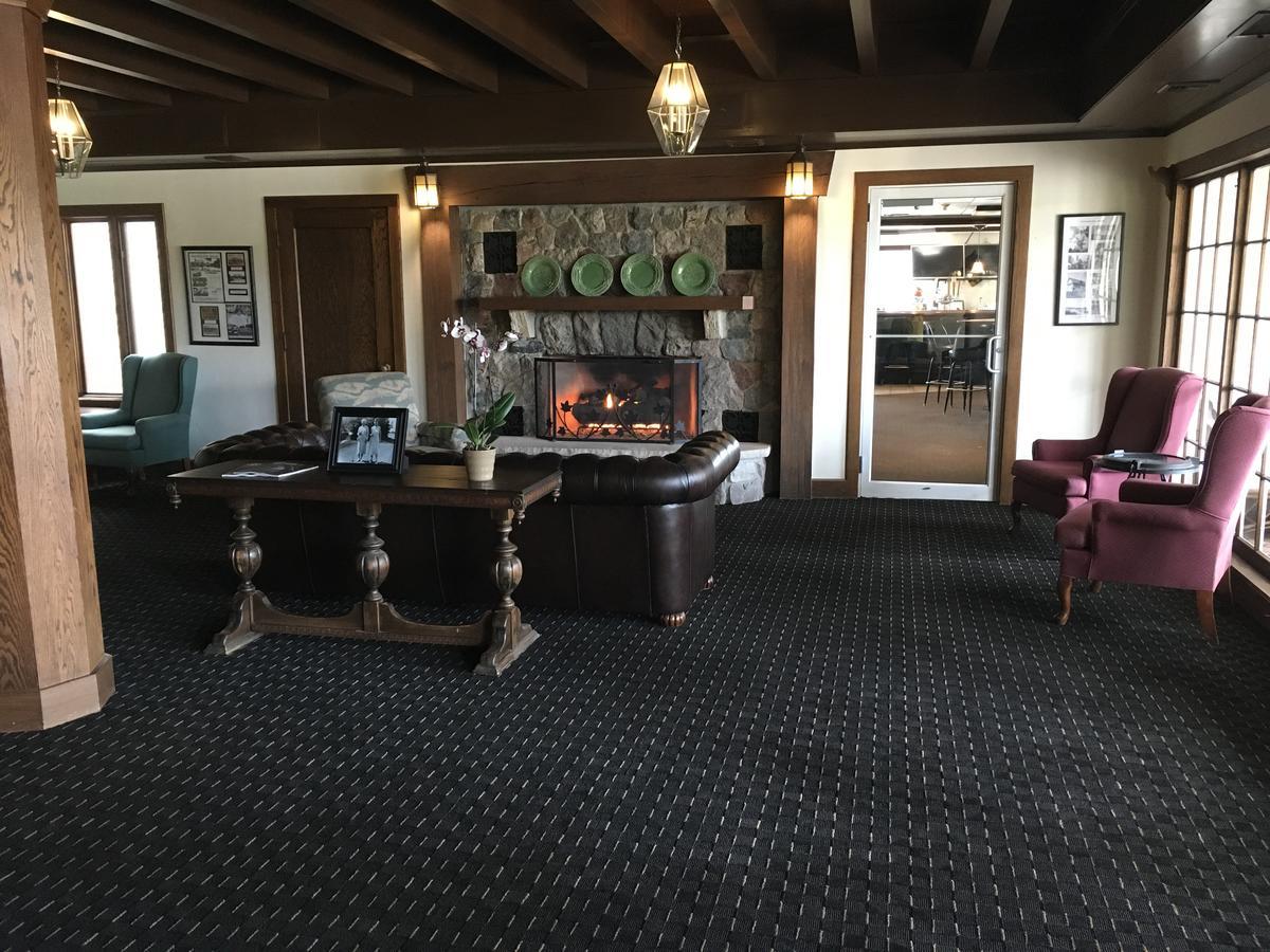 Maxwelton Braes Lodge & Golf Course Baileys Harbor Eksteriør billede